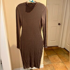 Women’s form fitting dress